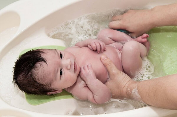 Quy trình tắm trẻ sơ sinh của Bảo Hà Spa như thế nào?