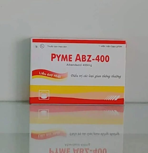 Thuốc PYME ABZ-400 được bác sĩ kê đơn, chỉ định để trị một hay nhiều loại sinh trùng đường ruột như giun đũa (Ascaris lumbricoides), giun móc (Ancylostoma duodenal và Necator americanus), giun kim (Enterobius vermicularis), giun tóc (Trichuris trichiura), giun lươn (Strongyloides stercoralis), diệt sán dãi, bệnh sán lá gan nhỏ, bệnh sán lá gan loại Opisthorchis Viverrini và Opisthorchis Sinensis, bệnh ấu trùng di trú ở da. Ấu trùng sán lợn (Taenia solium) tại hệ thần kinh. Nang sán chó (Echinococcus granulosus) ở gan, phổi hoặc màng bụng, bào chế dạng viên nén bao phim, của Công ty cổ phần Pymepharco - Việt Nam, số đăng ký VD-22607-15 hình 13